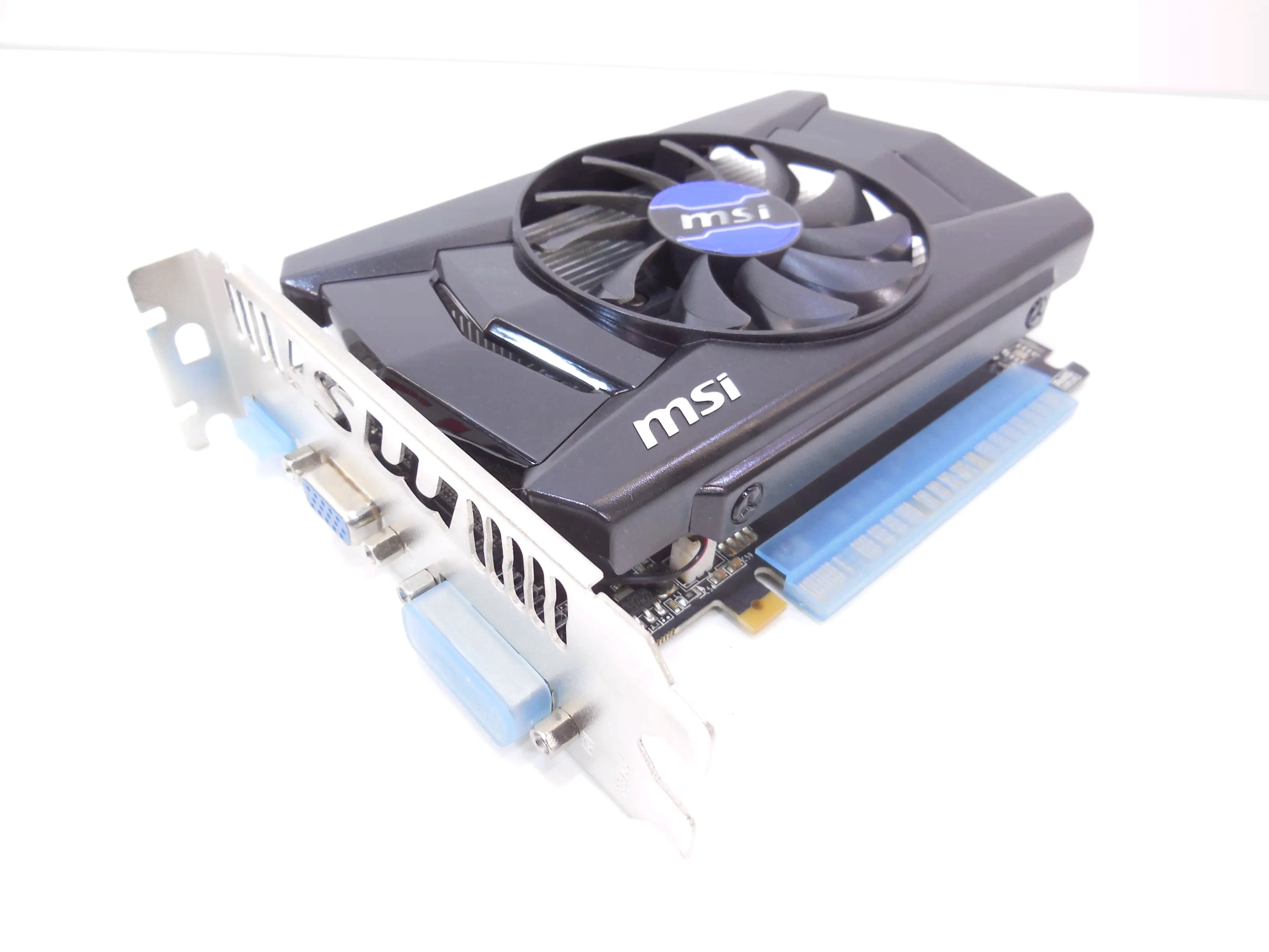 Видеокарта MSI GeForce GTX 750 OC 2Gb-1