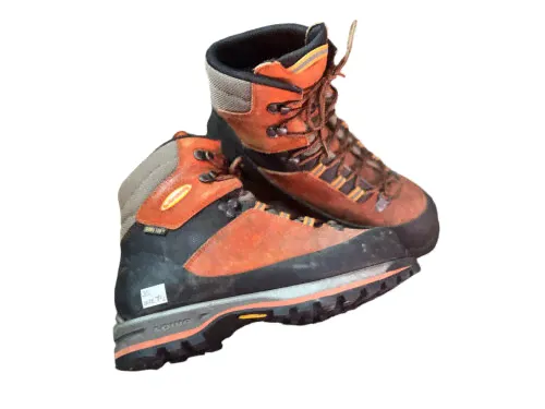 lowa mountain expert gtx EVO Orange Boots Mountaineering Mens Size 8 US