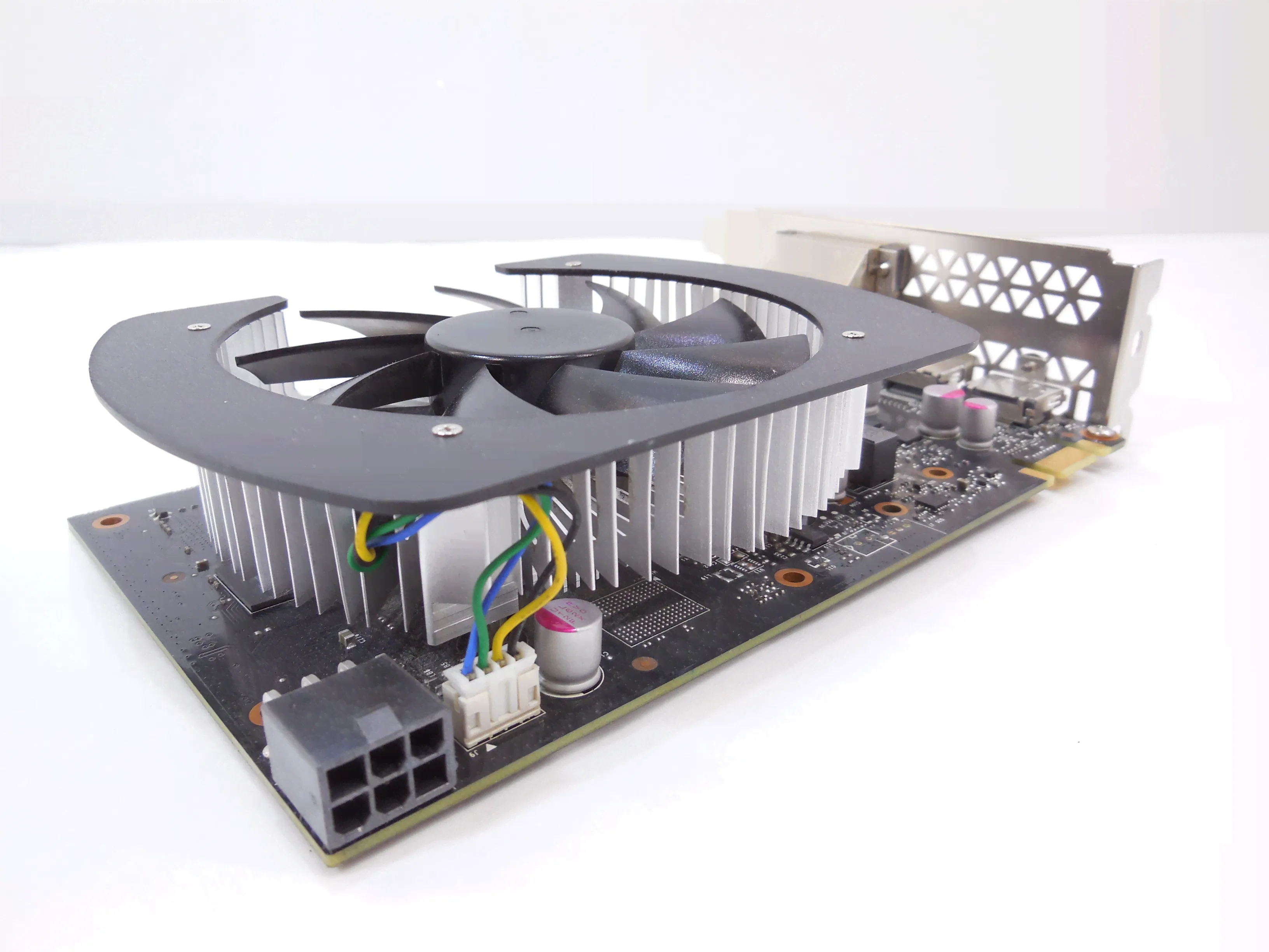 Видеокарта PCI-E HP nVIDIA GeForce GTX 960 2Gb-3